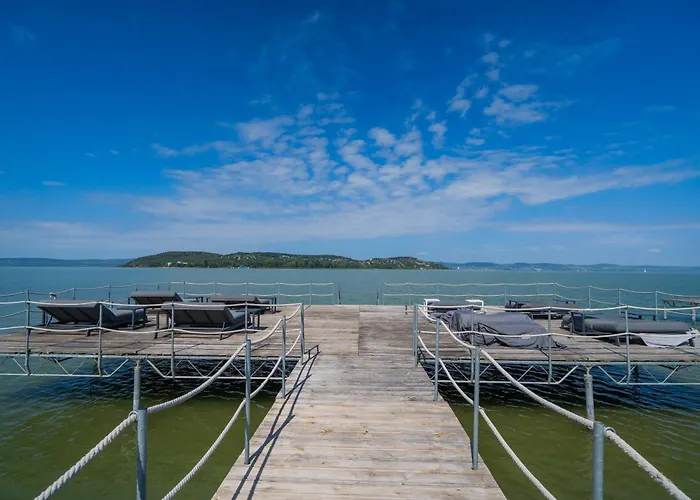 Balaroyal Apartment Szantod